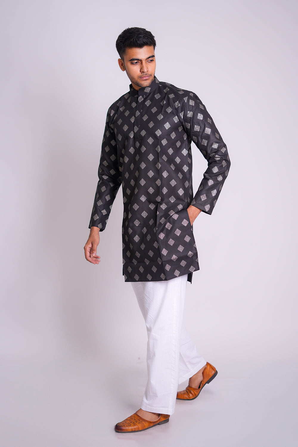 Geometric Patterned Kurta