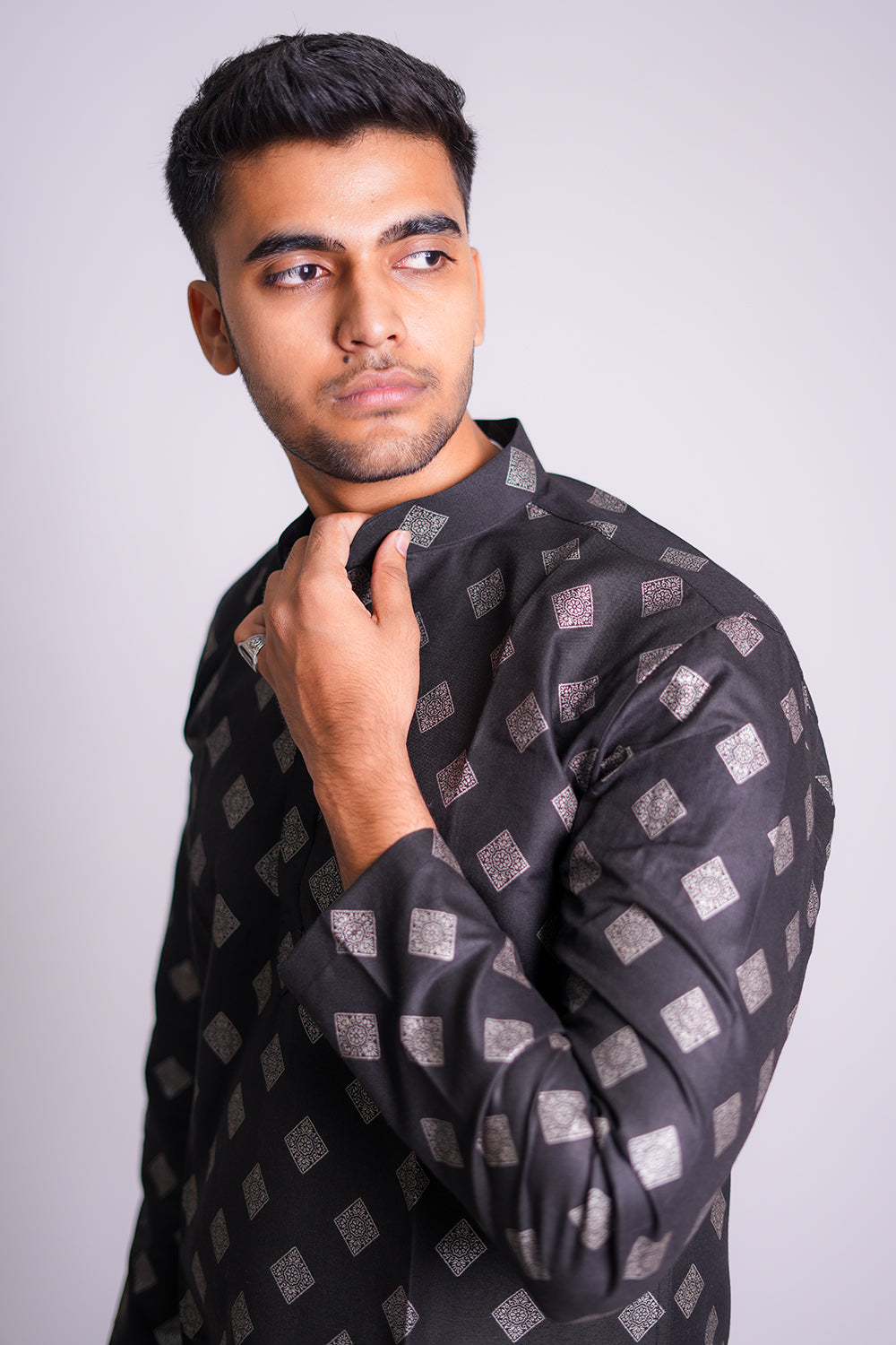 Geometric Patterned Kurta