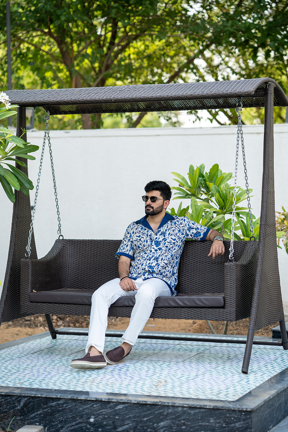 Contrast Collar Printed Linen Shirt